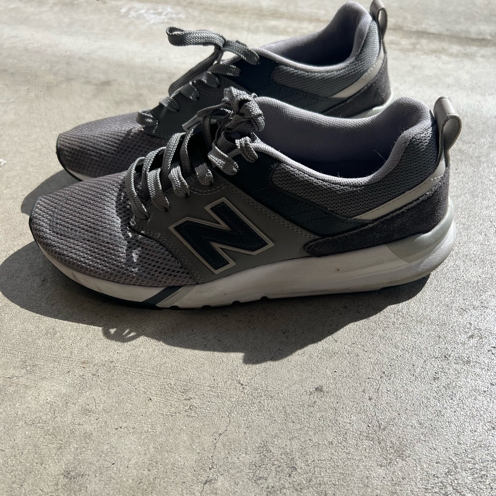 Men’s shoes